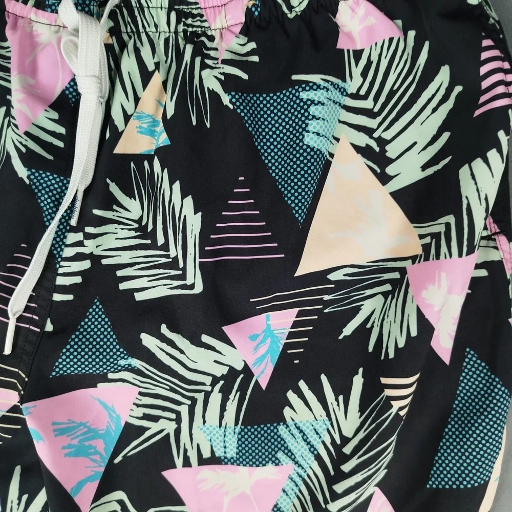 Chubbies Geometric Black Swim Trunks Mens Large Mesh‎ Shorts Triangle Board